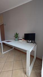 Scrivania Bianca Laccata 170x80 cm -(Deghi)