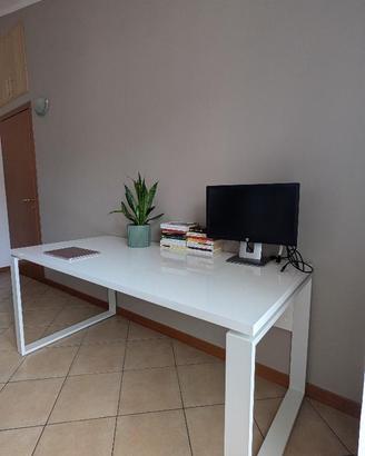 Scrivania Bianca Laccata 170x80 cm -(Deghi)