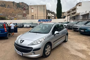 Peugeot 207 1.4 HDi 70CV 5p. XT