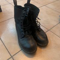 DR MARTENS PASCAL NUMERO 40 NERE