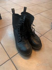 DR MARTENS PASCAL NUMERO 40 NERE
