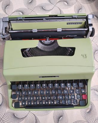 macchina da scrivere 