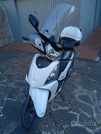 Kymco People GTI 300 ABS