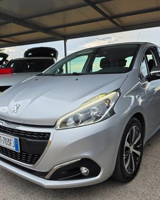 Peugeot 208 BlueHDi 75 5 porte Allure