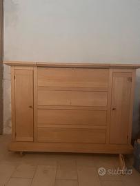 Mobile in puro legno