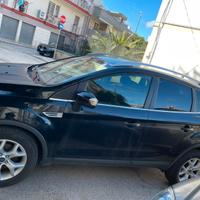 Ford Kuga nuovissimaauto