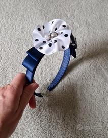 Cerchietto con fiocchi blu e pois