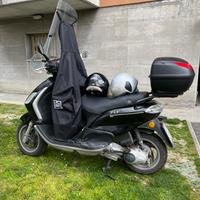 Scooter Piaggio Fly 150 - 2012