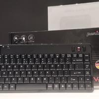 TASTIERA IMBALLATA CON TRACKBALL