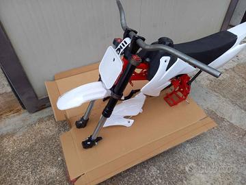 Telaio Pit Bike con Forcella Carene Manubrio Serba