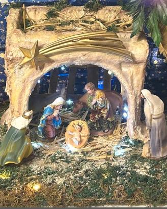 Presrpe Arabo con natività