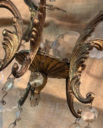 lampadario antico di stile francese