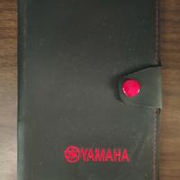 Porta documenti Yamaha 