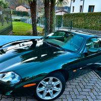 Jaguar XK8 4.0 300 cv