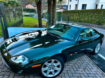 Jaguar XK8 4.0 300 cv