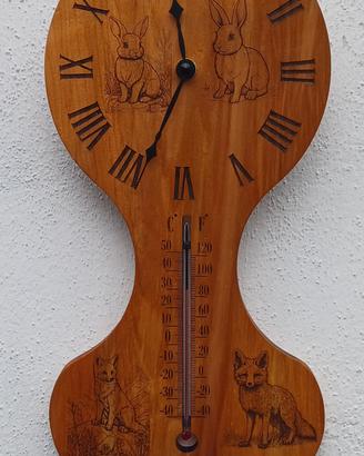 Orologio in legno con termometro