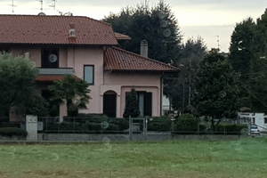 Porzione Bifamiliare