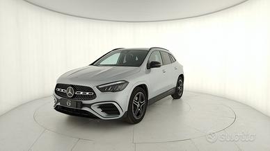 MERCEDES-BENZ GLA 200 d automatic