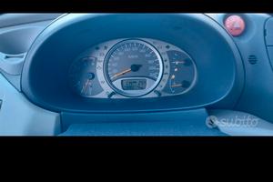 Nissan Almera Tino 2.2 Diesel 