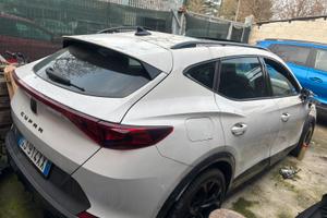 Cupra Formentor VZ incidentata