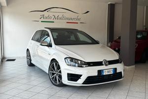 Volkswagen Golf R 2.0 300Cv