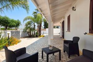 Moderne vill con barbecue giardino 6p cad.MANCAVER