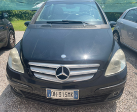 Mercedes B 2.2 Diesel