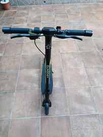 monopattino elettrico