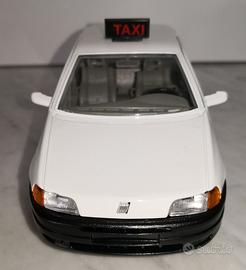 FIAT PUNTO TAXI, 1/24 BURAGO