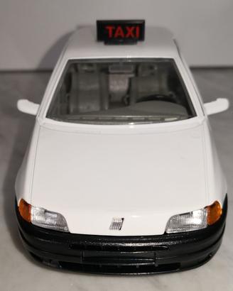 FIAT PUNTO TAXI, 1/24 BURAGO