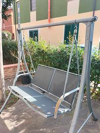 dondolo da giardino 