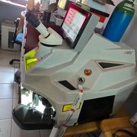 saldatrice laser 200j  anno 2023