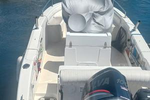 Sessa Key Largo 20 attrezzatissimo per la pesca