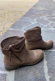 Stivaletti nerogiardini