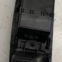 PULSANTIERA ANTERIORE SINISTRA HYUNDAI i20 2a Seri