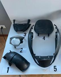 Plastiche varie Piaggio Zip Sp Mk2 2001 in poi