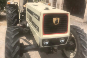 Trattore Lamborghini motrice