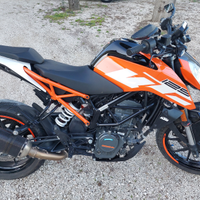 Ktm duke 125