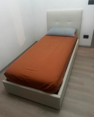 Letto singolo ragazzo/e
