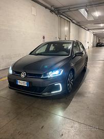 Golf GTE 1.4 TSI DSG 5p. Plug-In-Hybrid