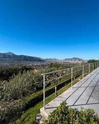 Villa panoramica nuova costruzione - Villaciambra