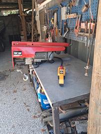 Elevatore elettrico HC200 C con morsetti e lobrett