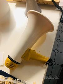 megafono G B C  potente er 332