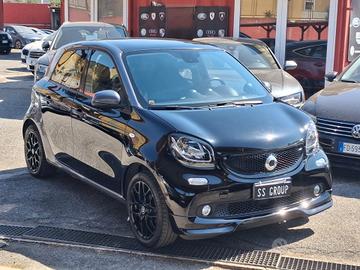 ForFour 90 0.9 Turbo twinamic Brabus Style-unipro-