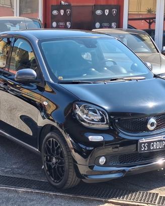 ForFour 90 0.9 Turbo twinamic Brabus Style-unipro-