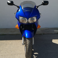 Honda vfr 800 f1 2001