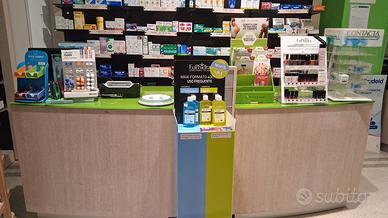 Arredo moderno farmacia/sanitaria/neg cosmetica