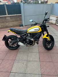 Scrambler Ducati 800 Icon