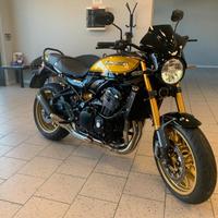 Kawasaki Z 900 RS Unicoprop. accessoriata