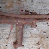 pompa acqua manuale antica 